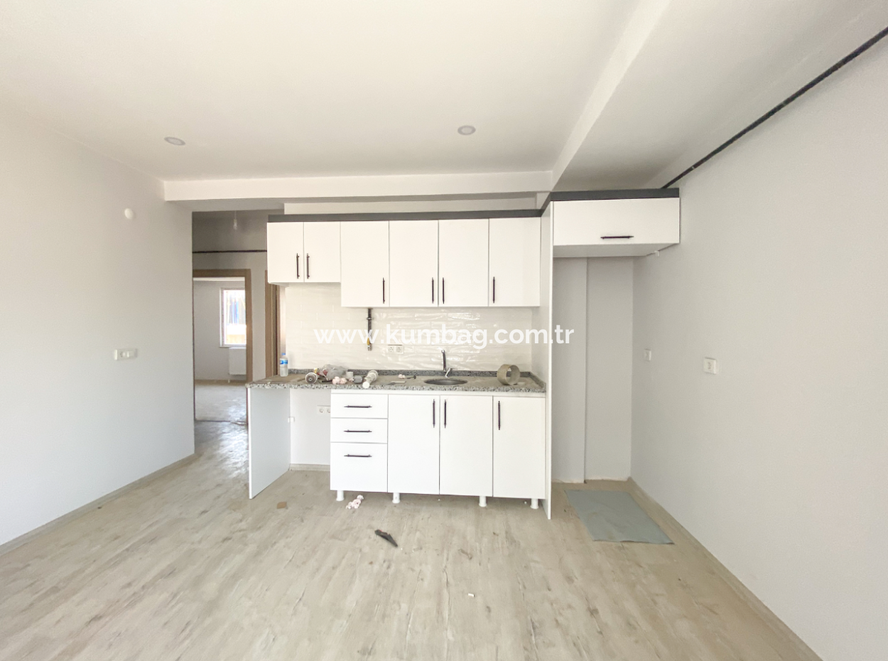 2 1 Wohnung Zu Vermieten In Einer Geschlossenen Wohnanlage Mit Pool Und Aquapark