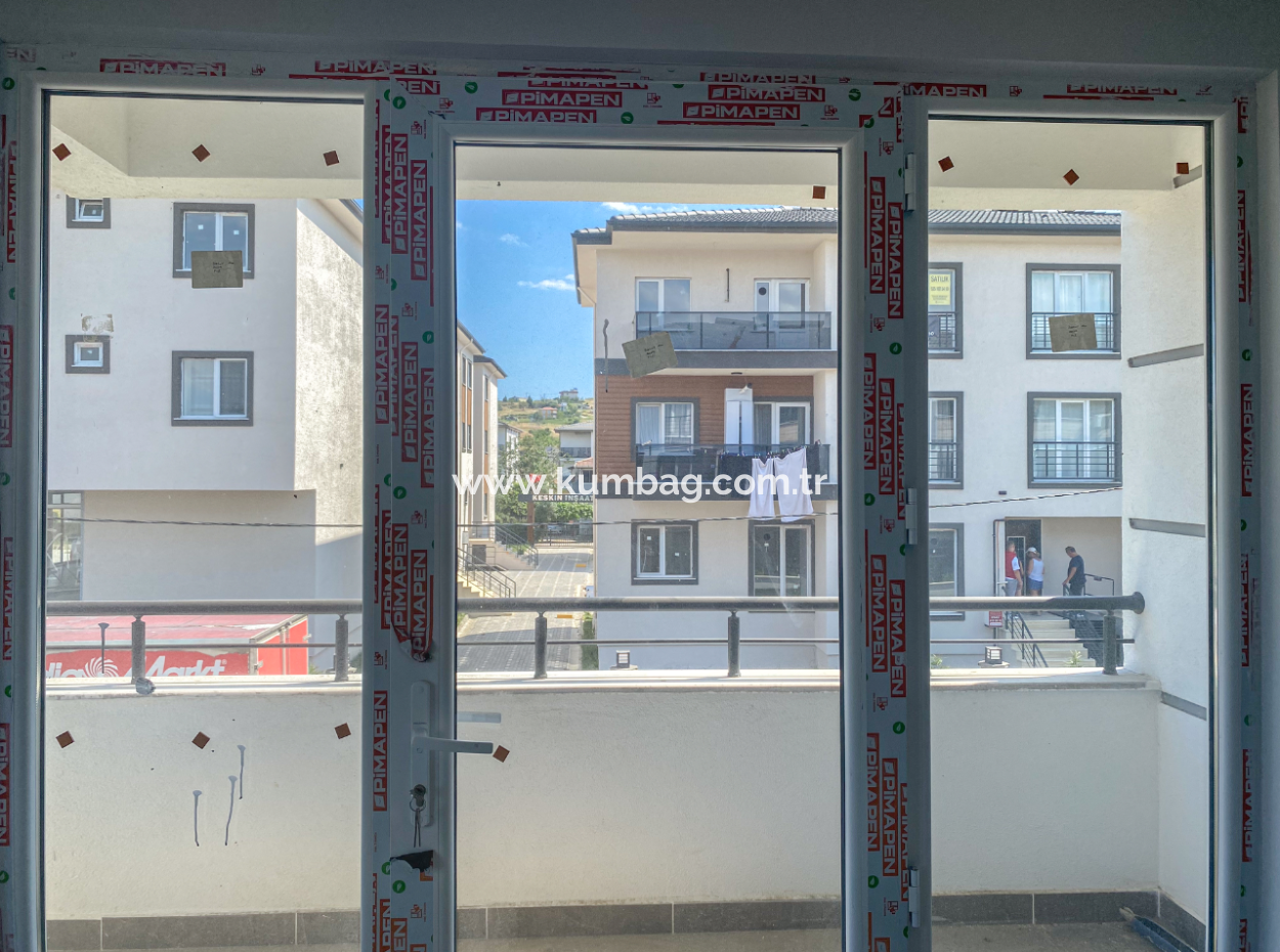 2 1 Wohnung Zu Vermieten In Einer Geschlossenen Wohnanlage Mit Pool Und Aquapark