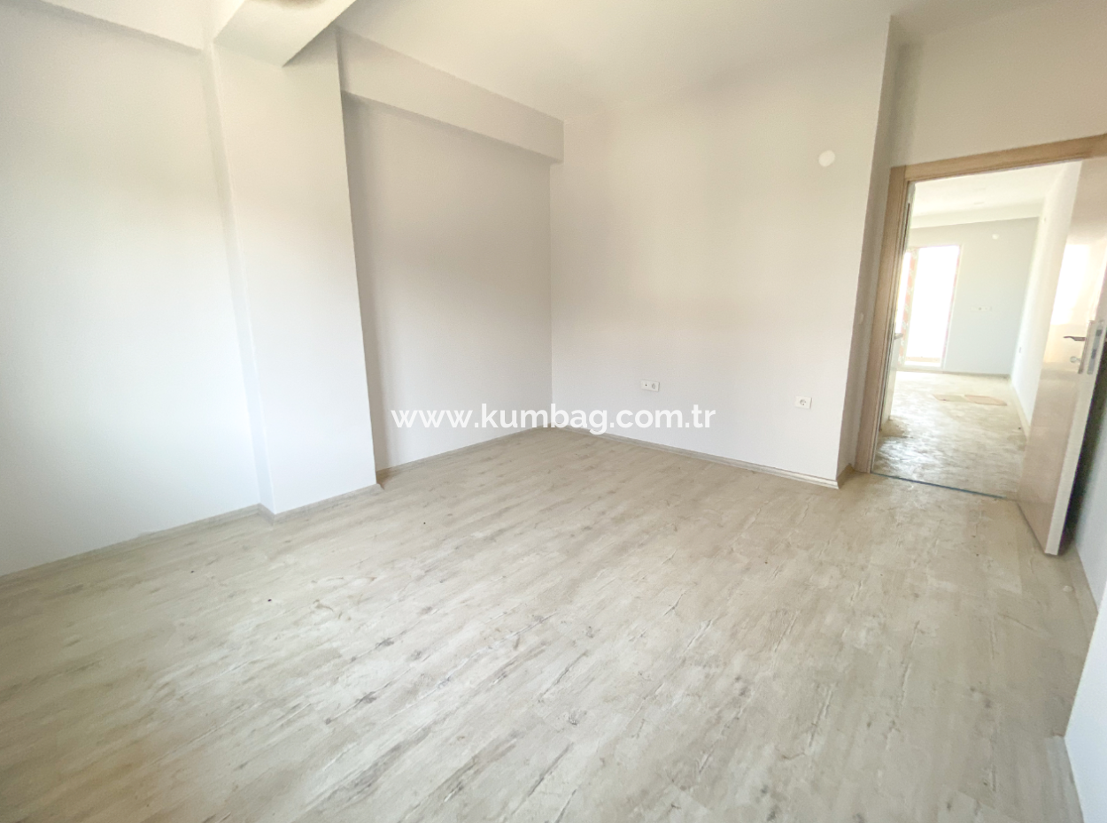 2 1 Wohnung Zu Vermieten In Einer Geschlossenen Wohnanlage Mit Pool Und Aquapark