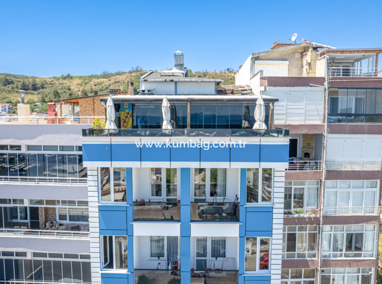 Aparthotel Zum Verkauf Auf Der Strasse In Der Nähe Der Küstenpromenade Von Kumbağ
