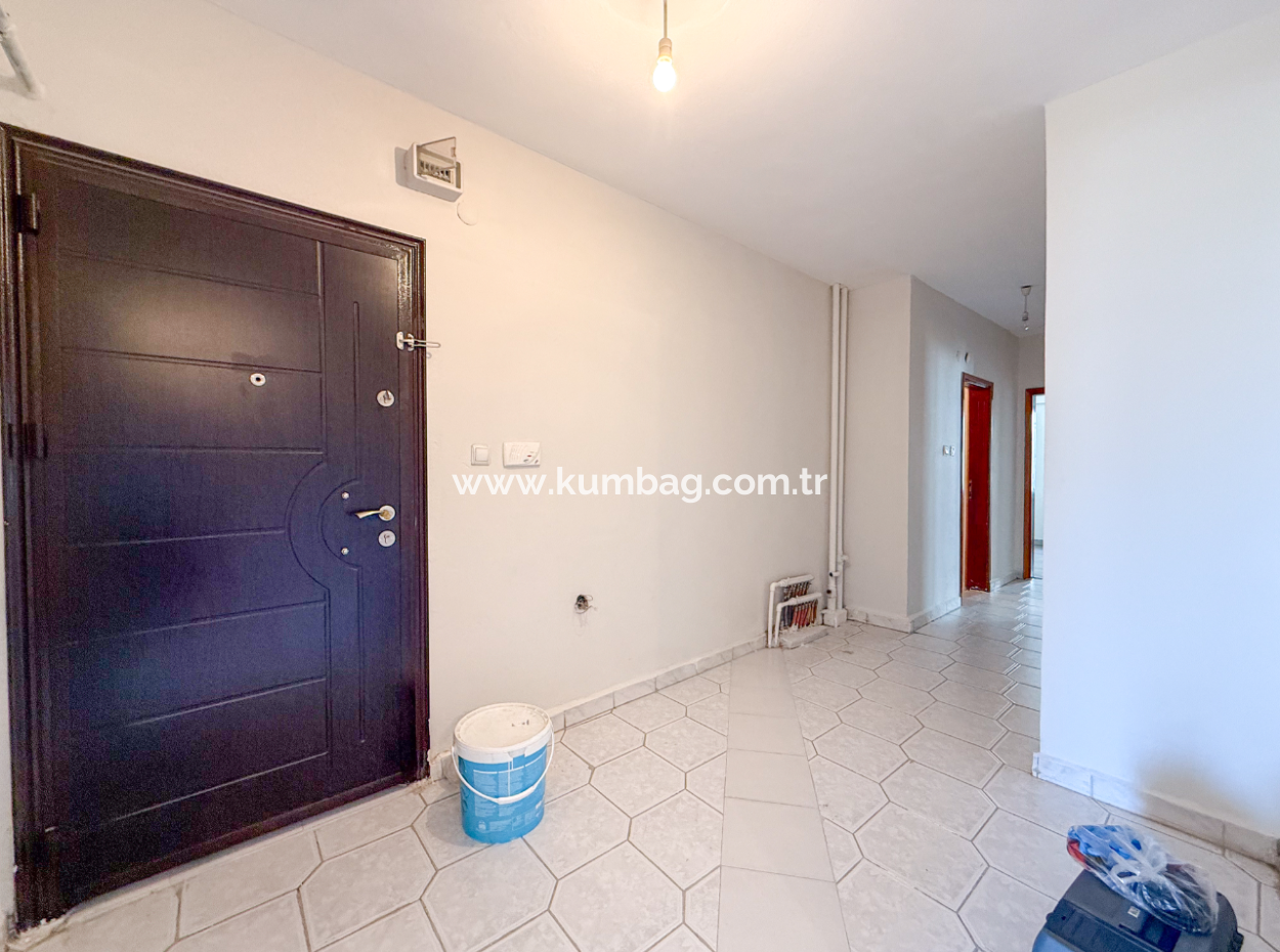 Geräumige 3 1 Wohnung Zum Verkauf Auf Der Strasse In Altinova