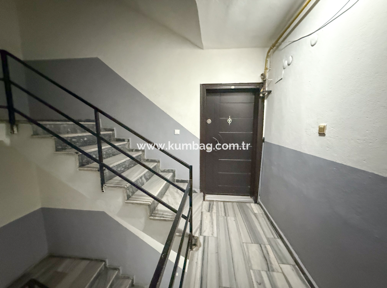 Geräumige 3 1 Wohnung Zum Verkauf Auf Der Strasse In Altinova