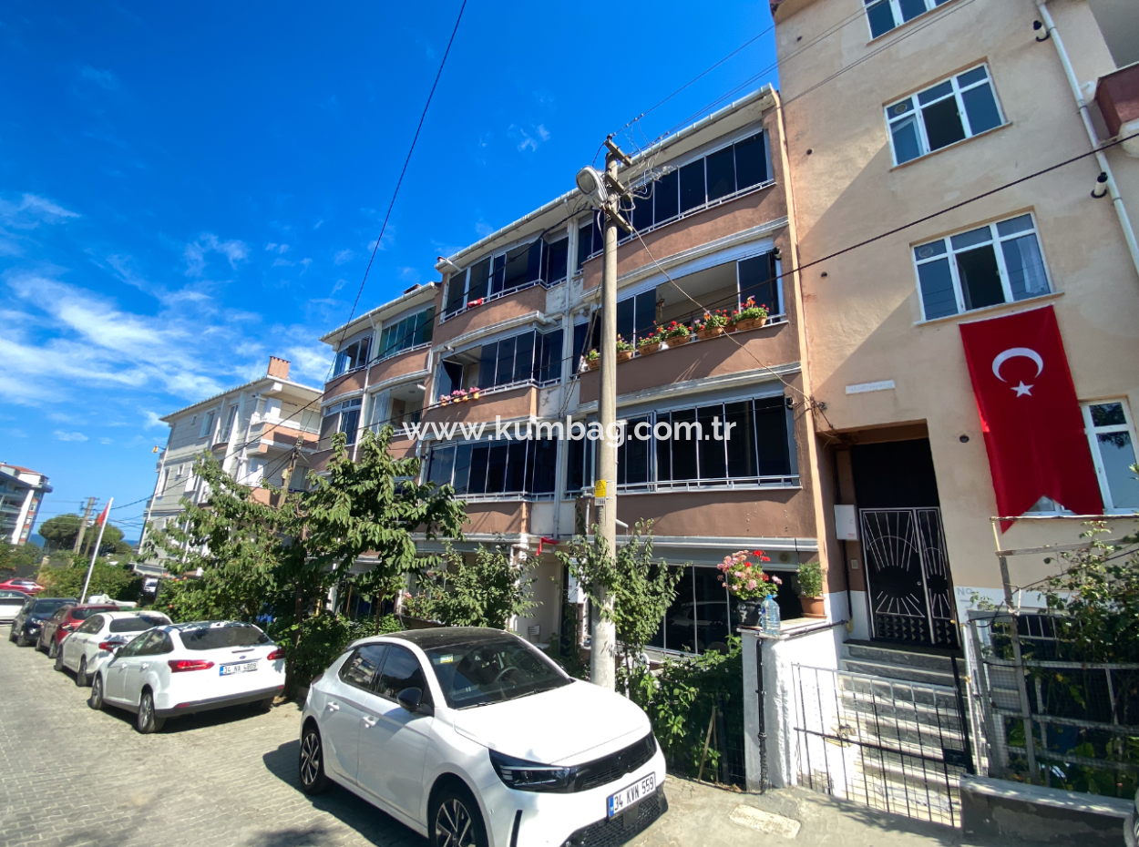2 1 Wohnung Zum Verkauf Mit Grossem Balkon In Der Nähe Der Strasse In Kumbagh