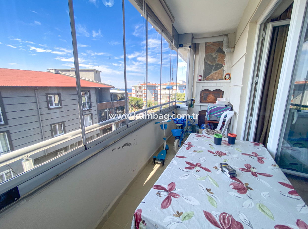 2 1 Wohnung Zum Verkauf Mit Grossem Balkon In Der Nähe Der Strasse In Kumbagh