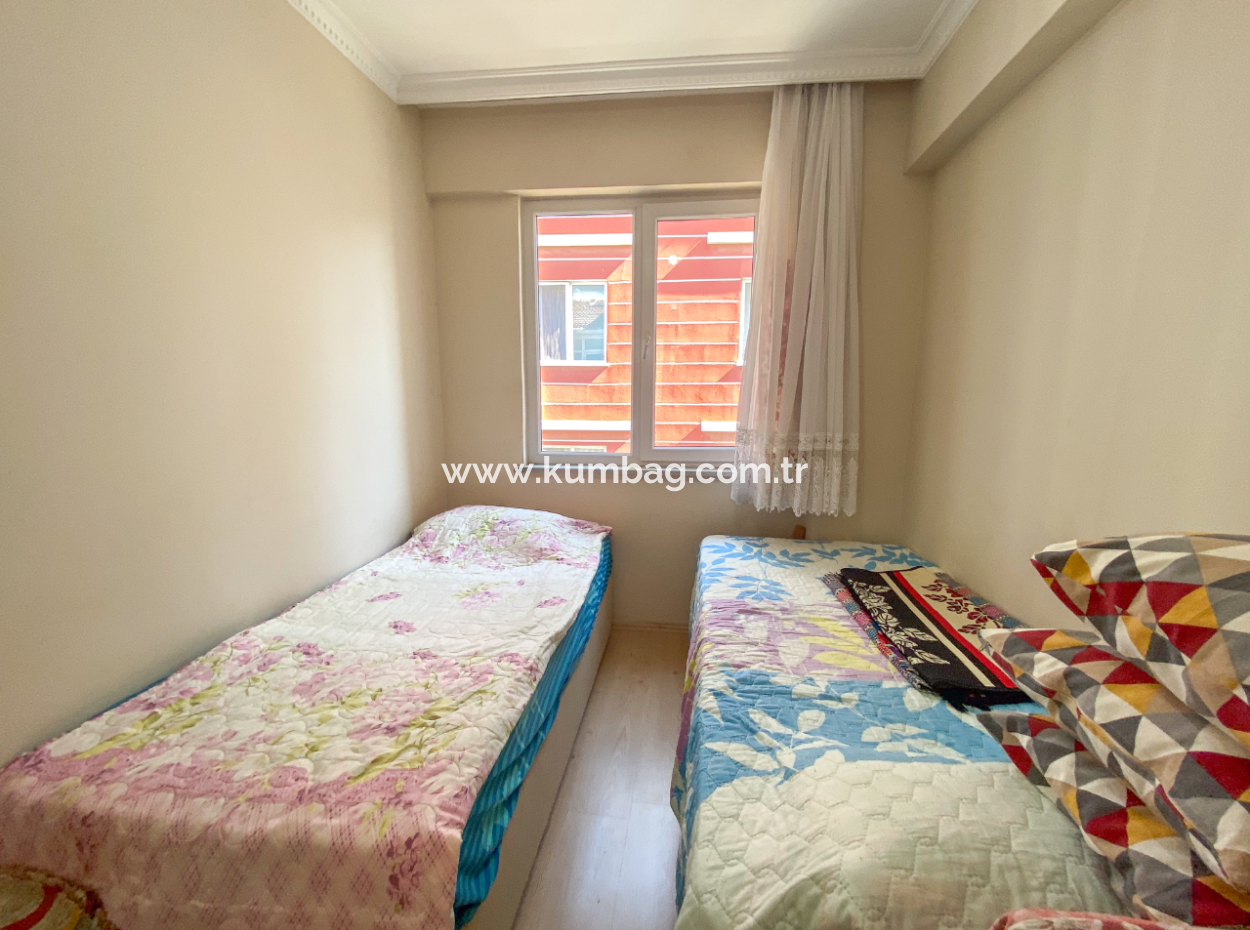 2 1 Wohnung Zum Verkauf Mit Grossem Balkon In Der Nähe Der Strasse In Kumbagh