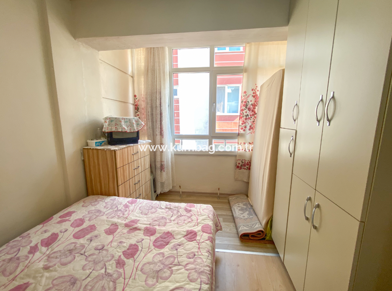 2 1 Wohnung Zum Verkauf Mit Grossem Balkon In Der Nähe Der Strasse In Kumbagh