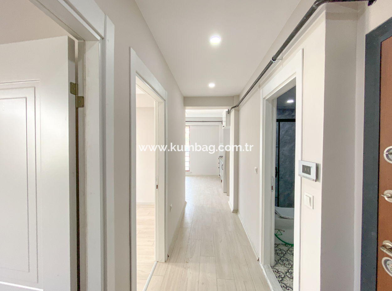 Neue Luxuriöse 2 1 Wohnung Mit Einer Siedlung Zum Verkauf Gegenüber Dem Park In Kumbağ