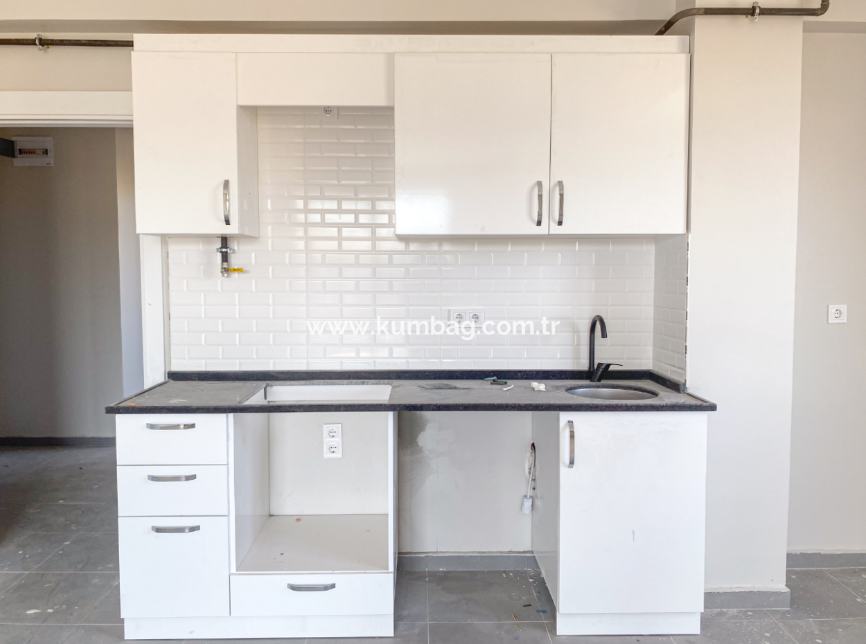 Luxus 2 1 Wohnungen Zu Vermieten In Der Nähe Des Meeres In Kumbağ Komplex Mit Pool