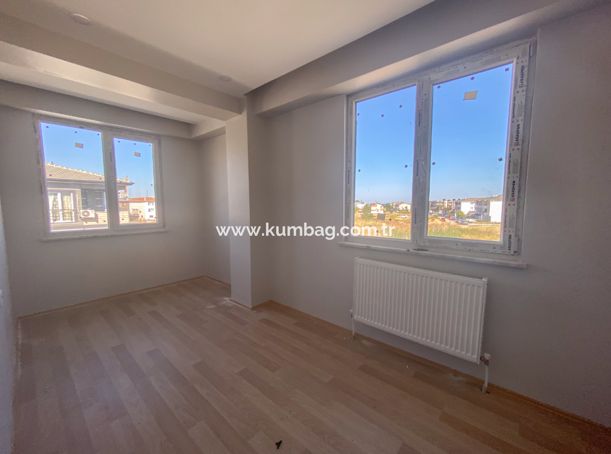 Luxus 2 1 Wohnungen Zu Vermieten In Der Nähe Des Meeres In Kumbağ Komplex Mit Pool