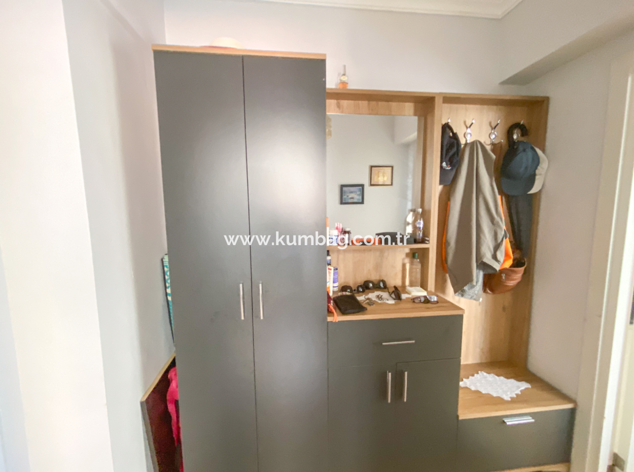 Geräumige 2 In 1 Möblierte Wohnung Zum Verkauf In Kumbagh In Der Nähe Der Pazar Street