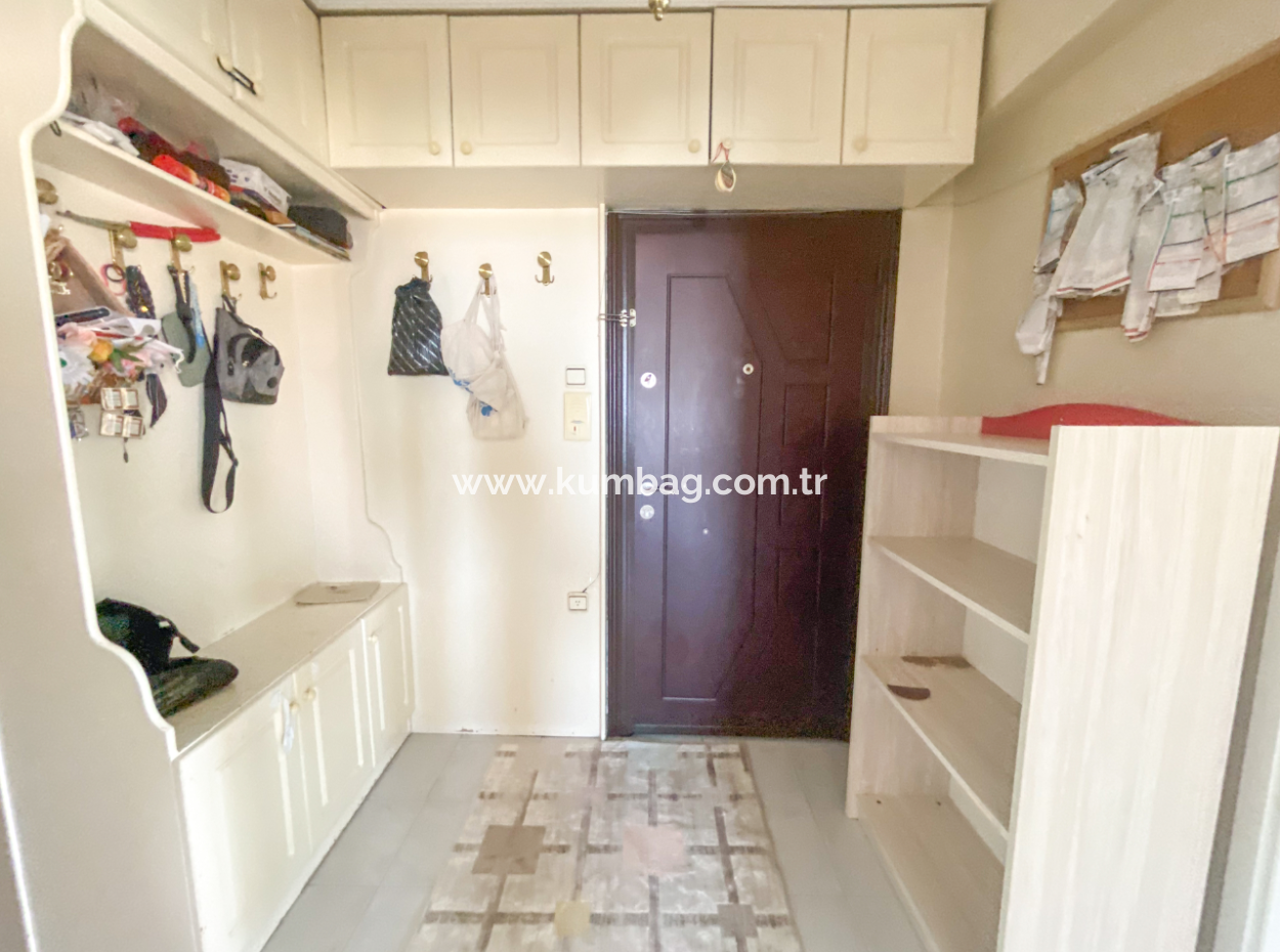 Altinova Mah. 2 1 Wohnung Zum Verkauf Mit Meerblick In Einem Komplex