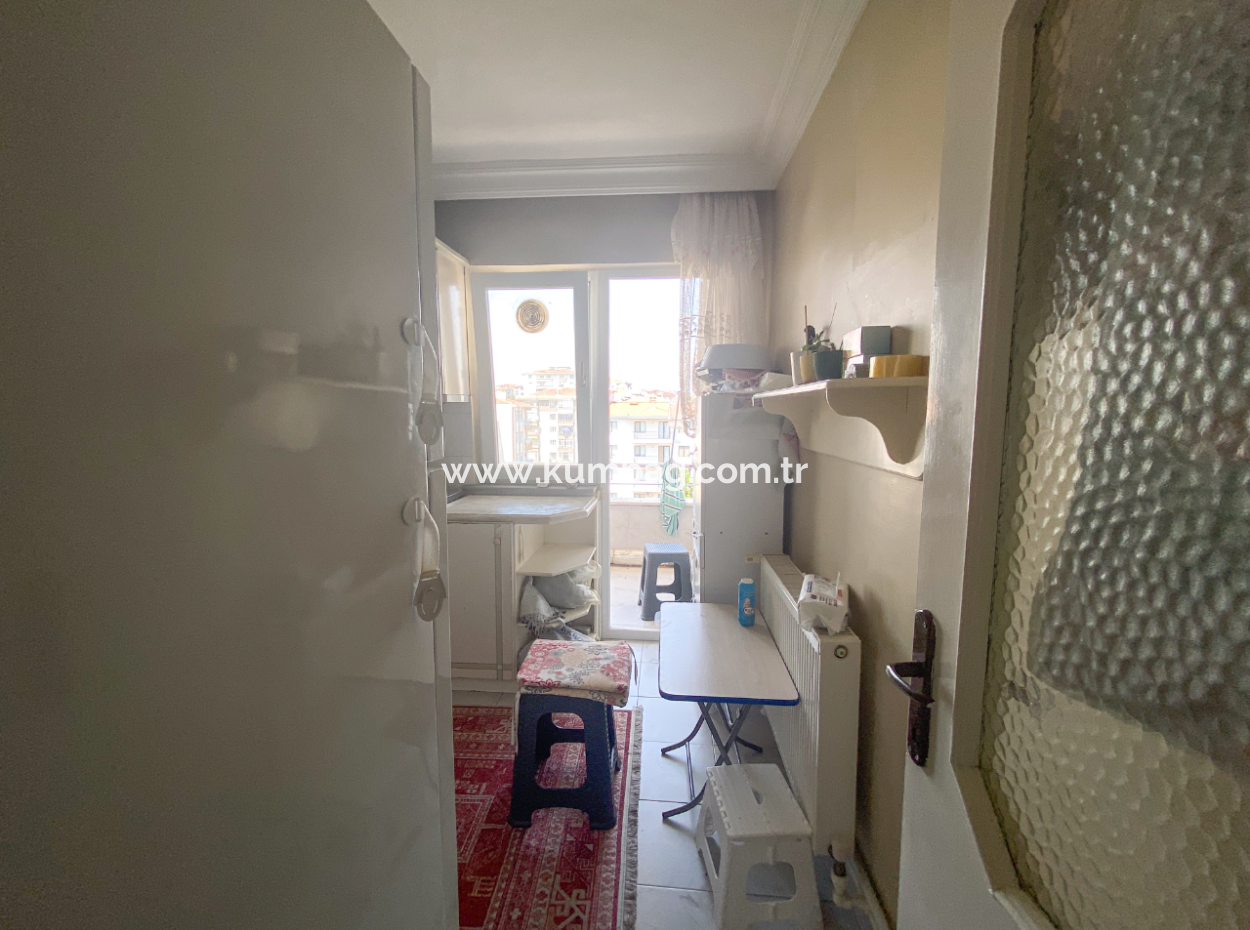 Altinova Mah. 2 1 Wohnung Zum Verkauf Mit Meerblick In Einem Komplex