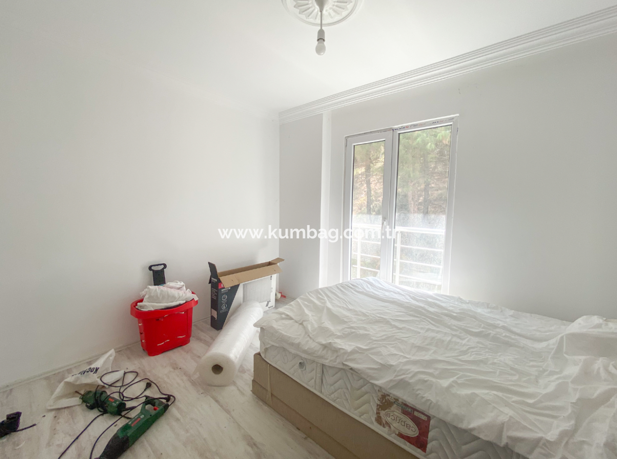 2 1 Wohnung Zum Verkauf In Kumbagh Mit Pool Mit Blick Auf Das Meer Und Den Wald