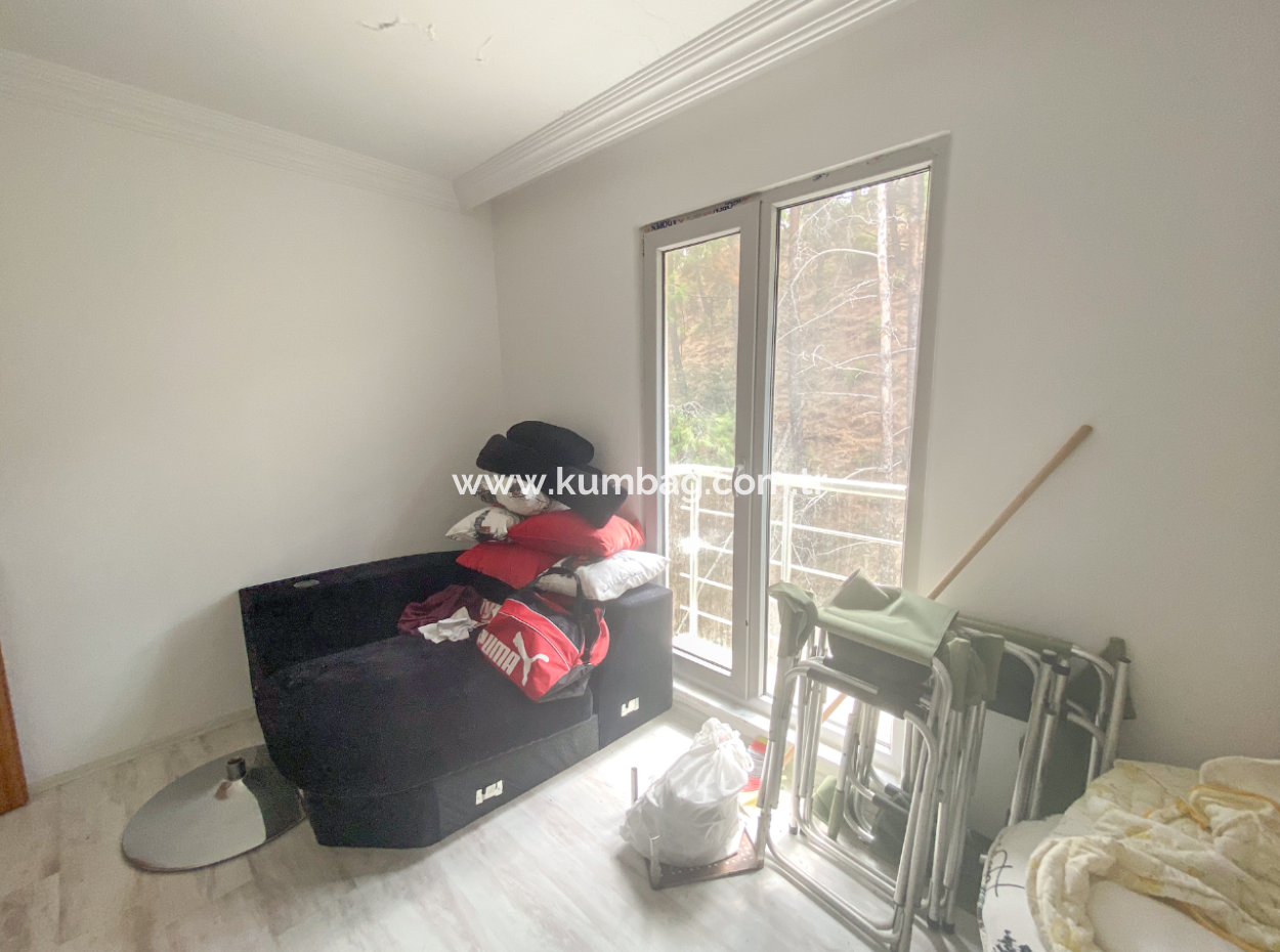 2 1 Wohnung Zum Verkauf In Kumbagh Mit Pool Mit Blick Auf Das Meer Und Den Wald