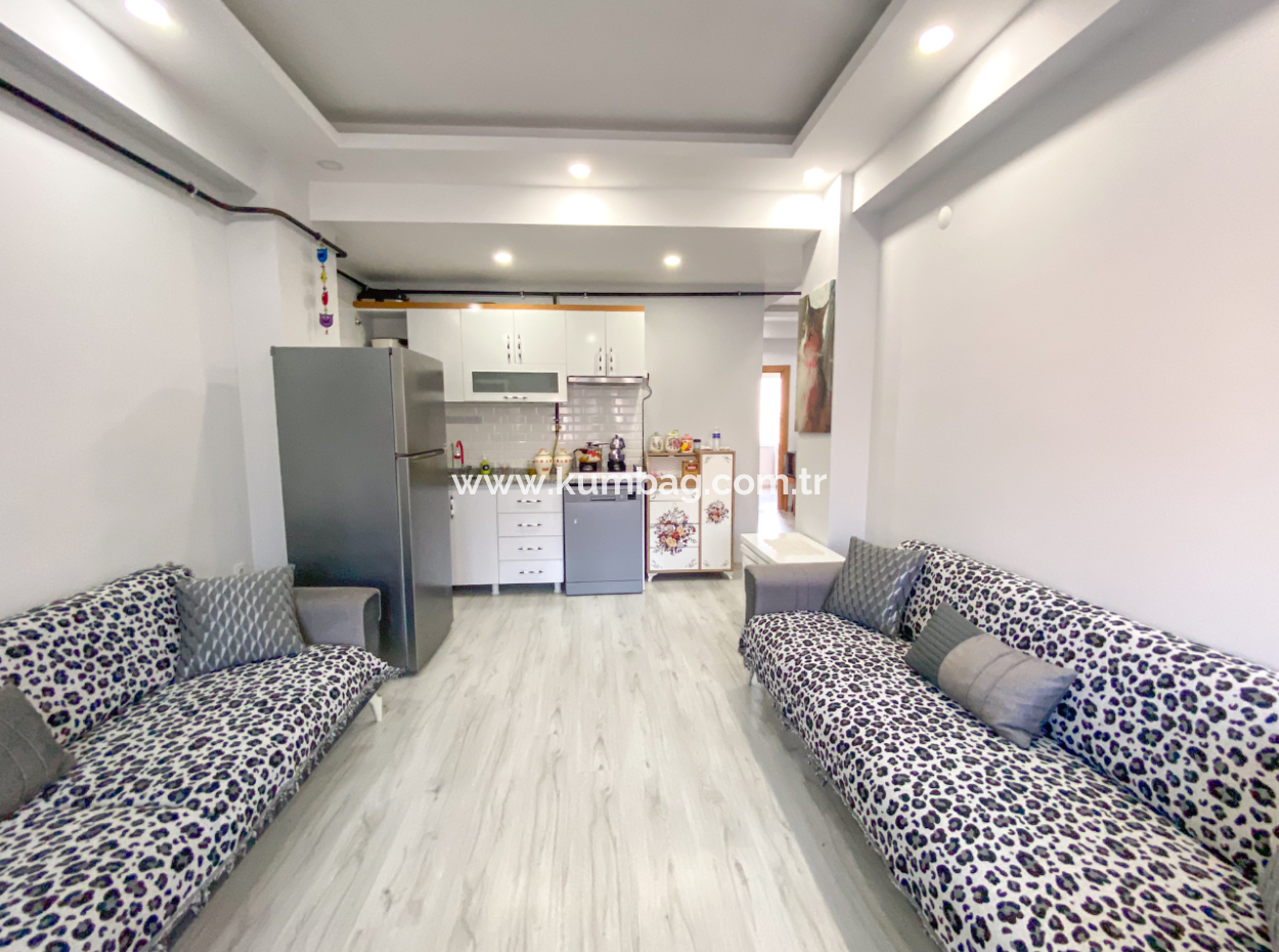 2 1 Wohnung Zu Vermieten Mit Grossen Möbeln In Der Nähe Der Kumbağ Pazar Strasse