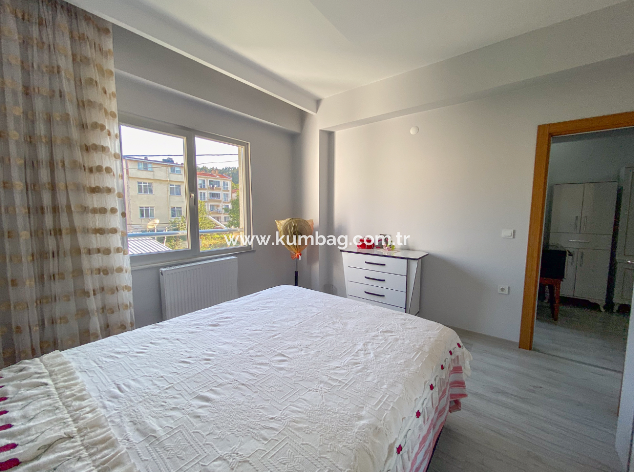 2 1 Wohnung Zu Vermieten Mit Grossen Möbeln In Der Nähe Der Kumbağ Pazar Strasse