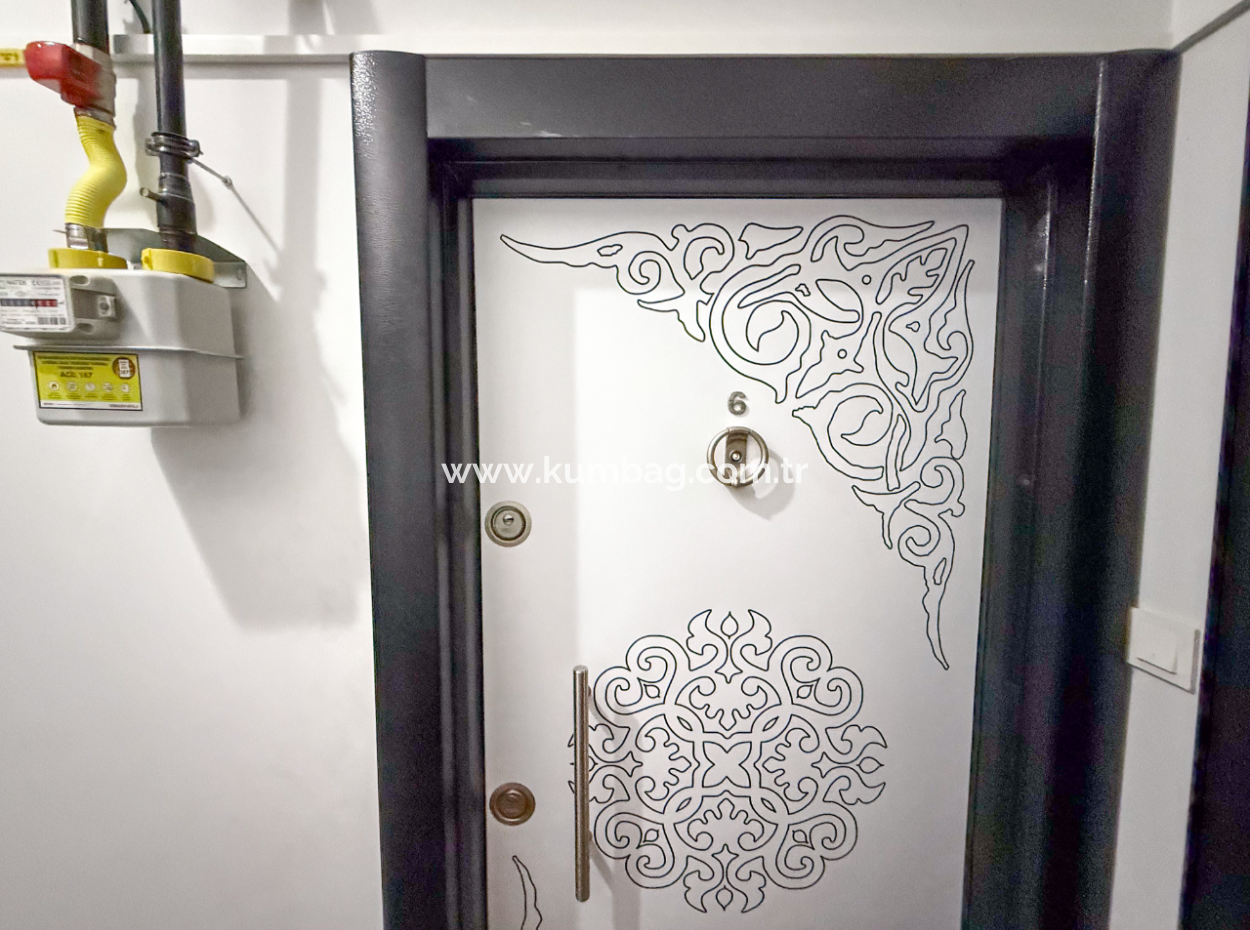 1 1 Wohnung Zum Verkauf Mit Wohnung Direkt Im Zentrum Von Kumbağ