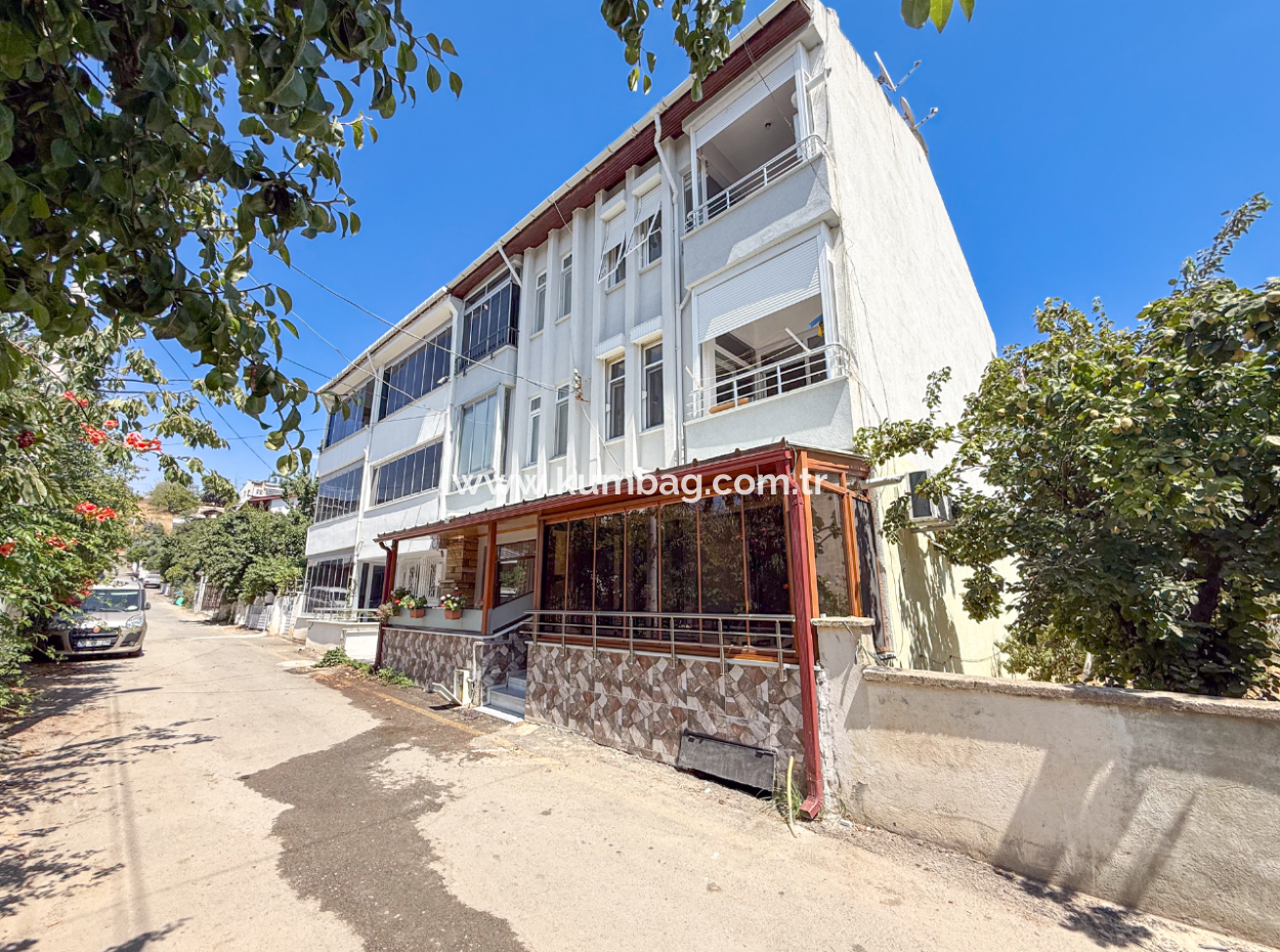 2 1 Wohnung Zum Verkauf In Kumbag, Ganz In Der Nähe Von Gundal Beach