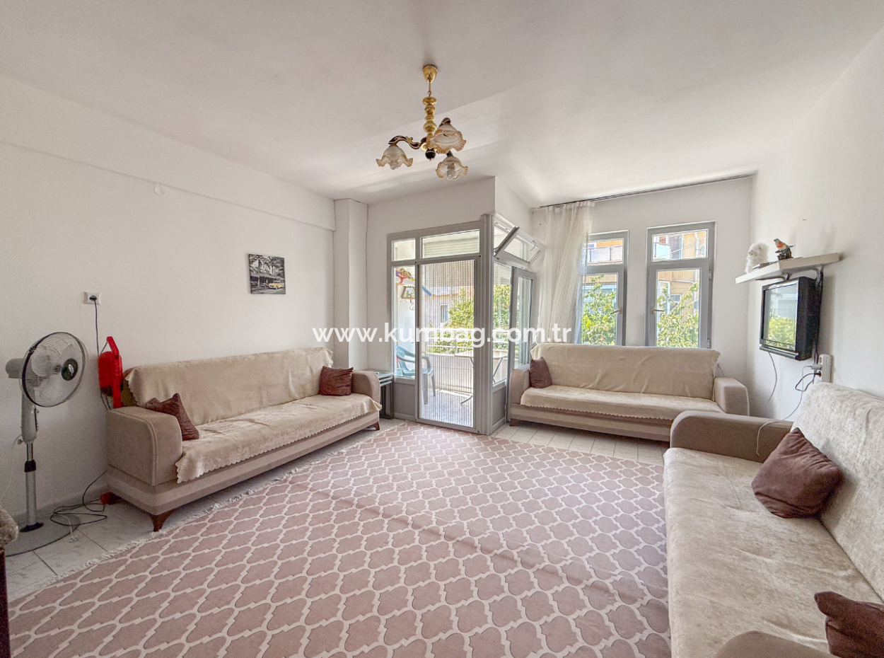 2 1 Wohnung Zum Verkauf In Kumbag, Ganz In Der Nähe Von Gundal Beach