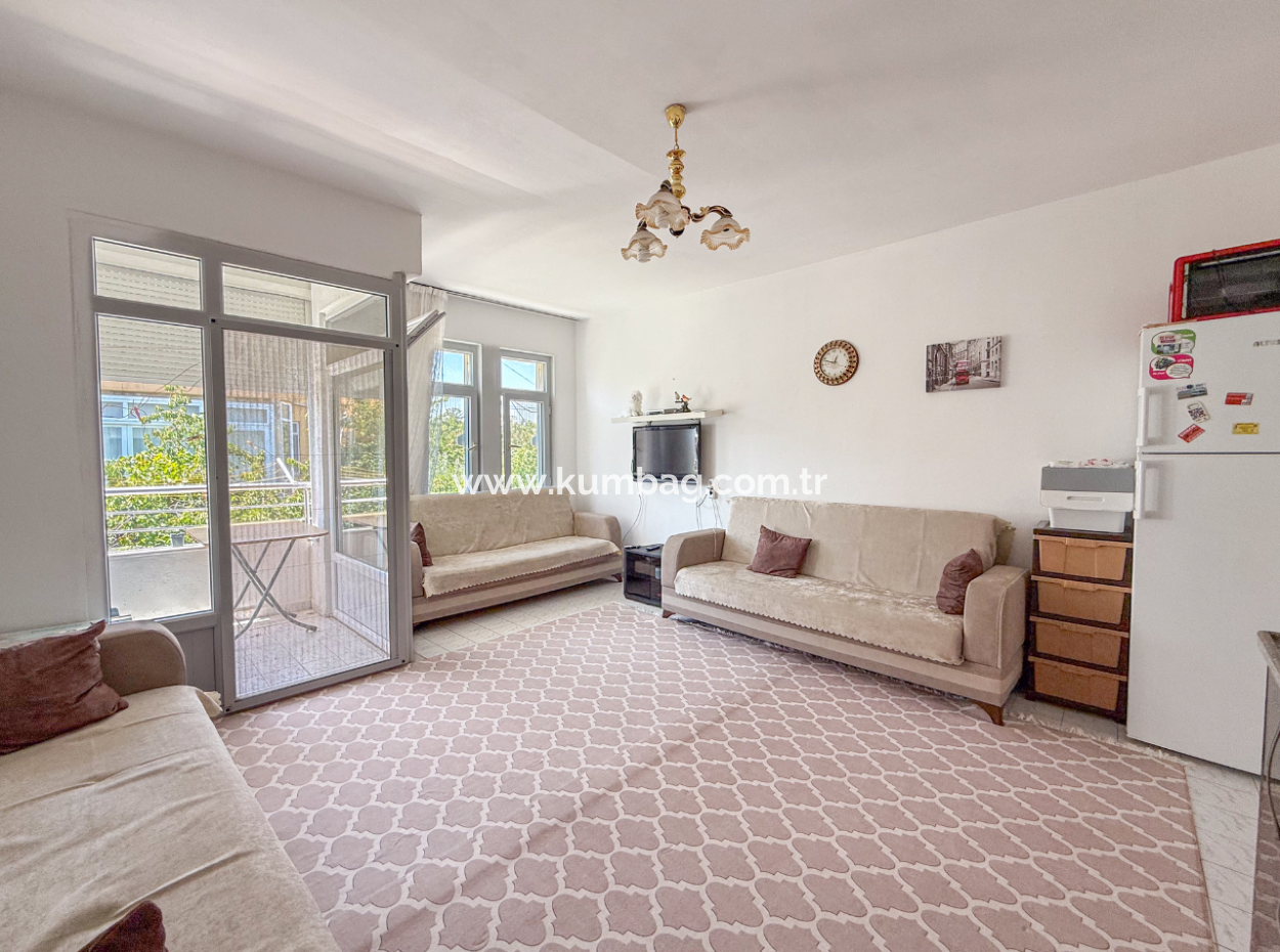 2 1 Wohnung Zum Verkauf In Kumbag, Ganz In Der Nähe Von Gundal Beach