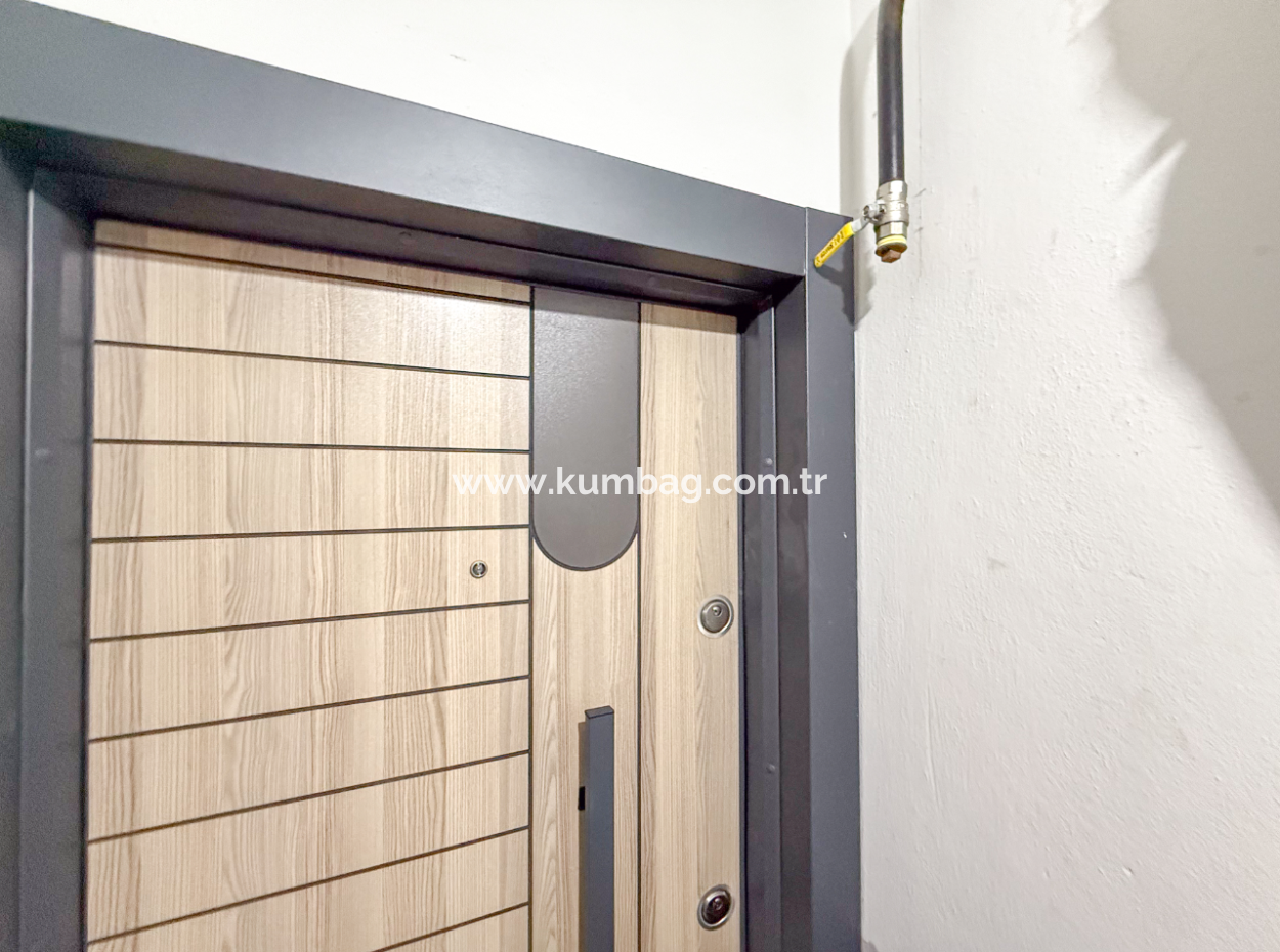 2 1 Wohnung Zum Verkauf In Kumbag, Ganz In Der Nähe Von Gundal Beach