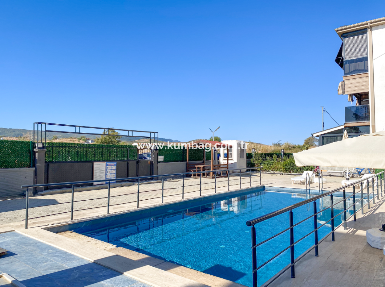 2 1 Brandneue Wohnungen Zur Miete In Der Nähe Des Meeres Im Kumbağ Pool Complex