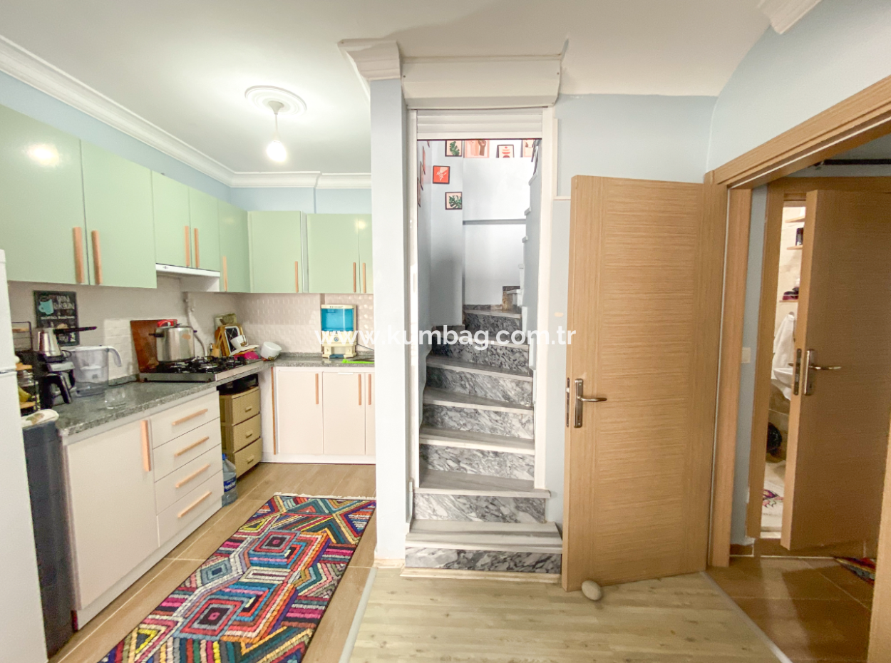 3 1 Maisonette-Wohnung Zum Verkauf In Kumbag, Ganz In Der Nähe Des Meeres