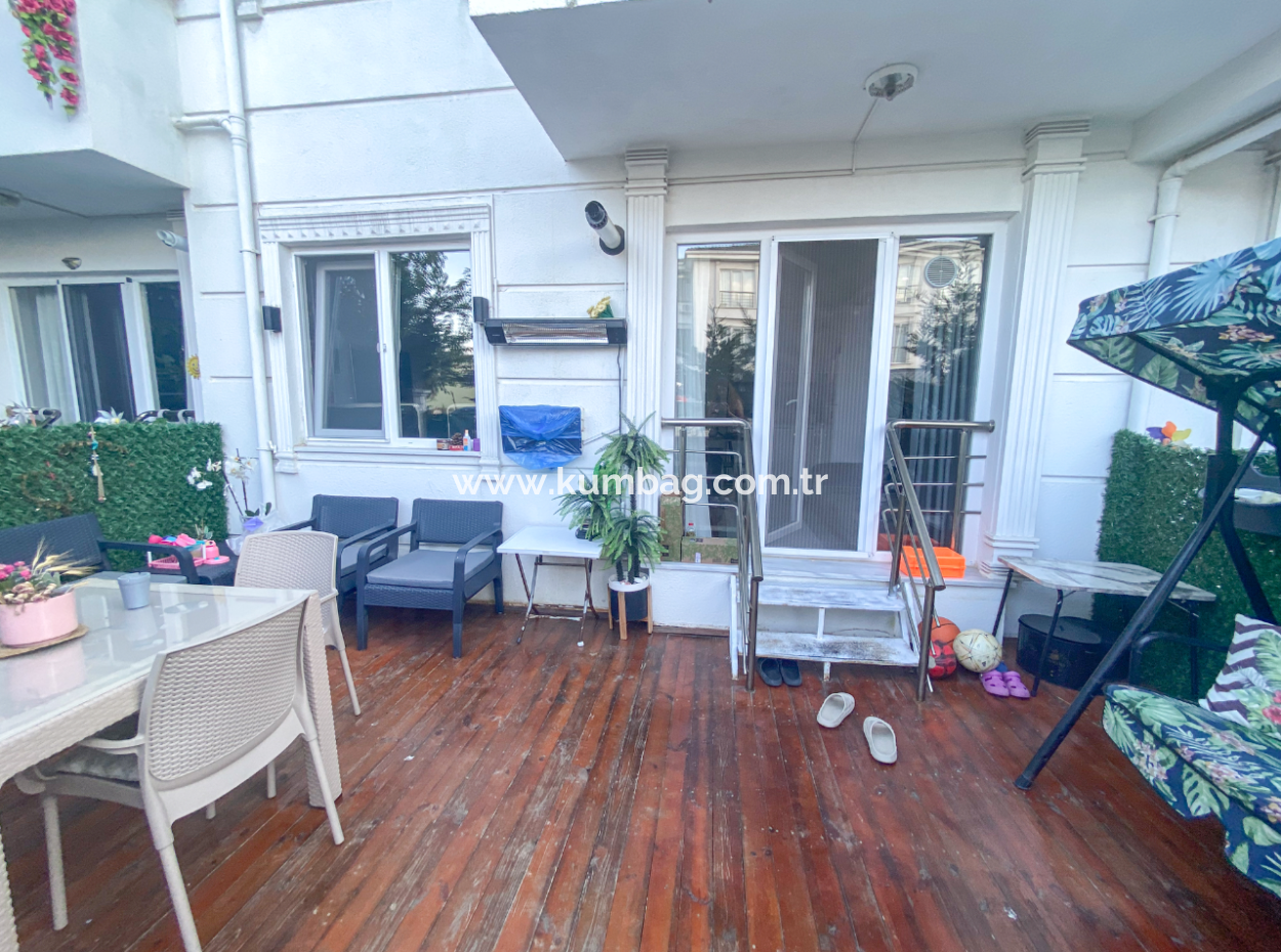 1 1 Wohnung Zu Vermieten Mit Garten Auf Einem Grundstück Mit Pool In Kumbağ