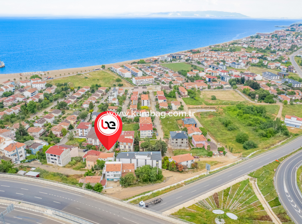 4 1 Triplex Villa Zum Verkauf Mit Grosser Terrasse Mit Meerblick In Kumbağ
