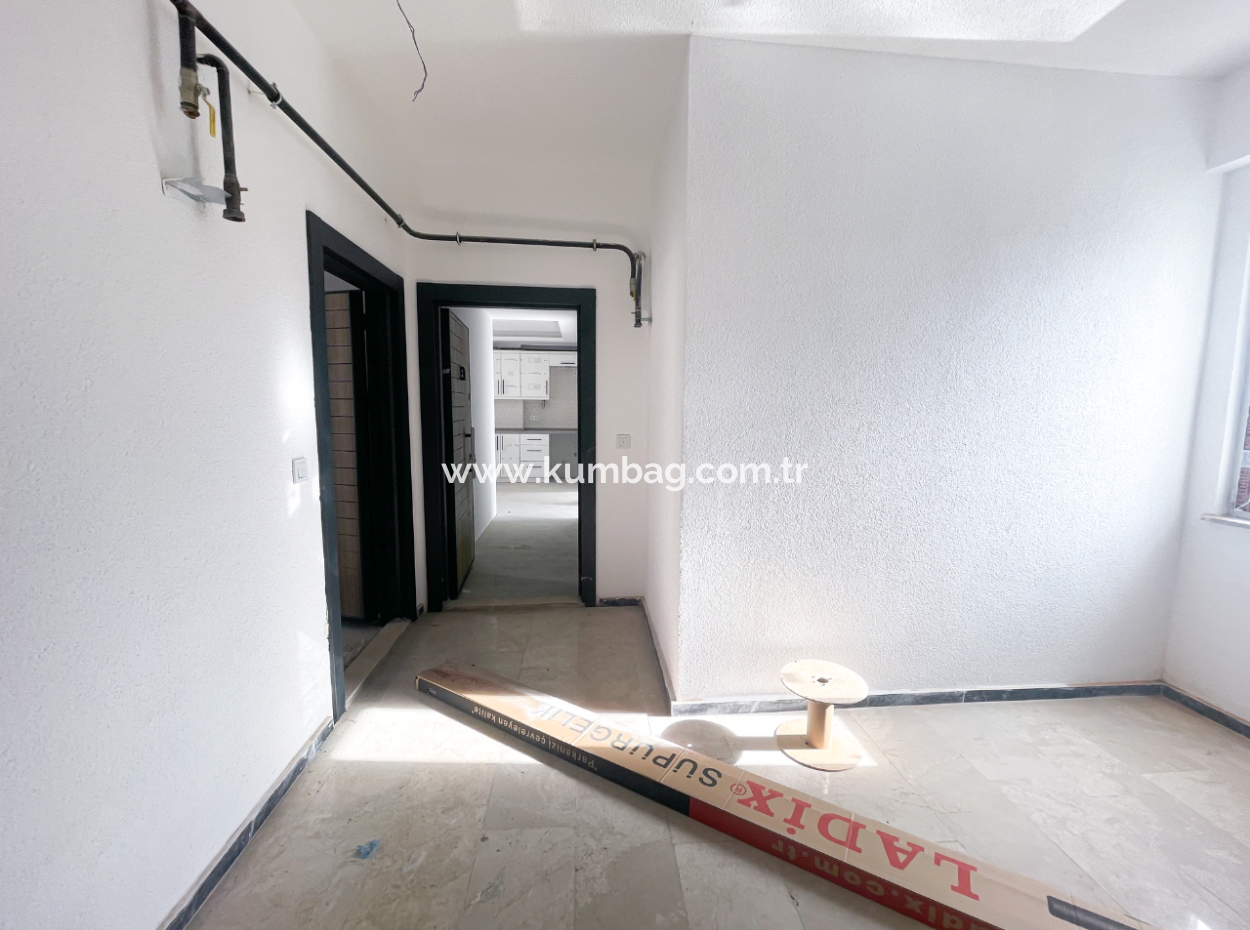 2 1 Wohnungen Zum Verkauf In Einem Neubau In Kumbağ Mit Geräumigkeit Und In Der Nähe Des Meeres