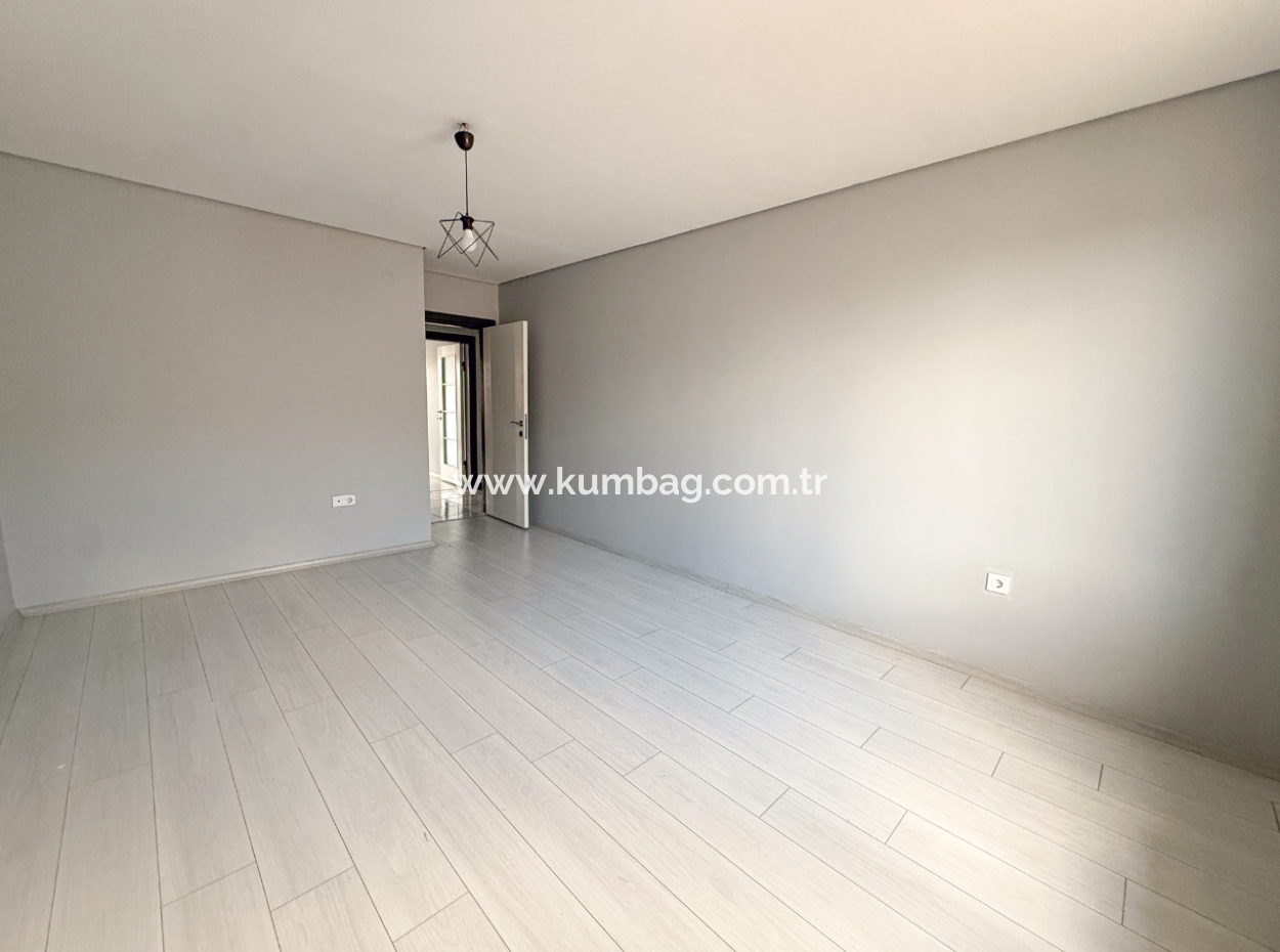 Doppelterrasse Duplex Mit Meerblick Zu Vermieten In Altinova 3 1