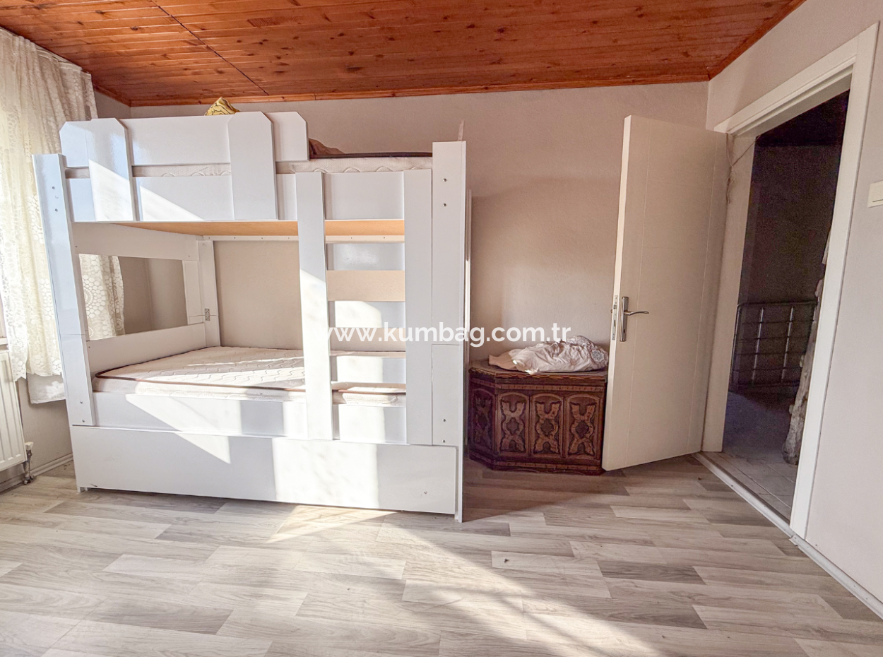 5 1 Triplex Villa Mit Sauna Auf Der Meerseite Der Kumbağ Strasse