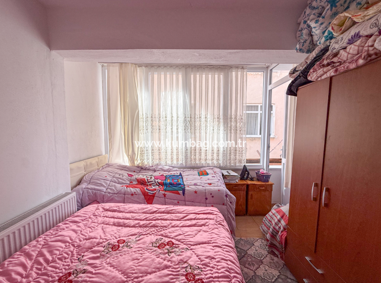 1 1 Wohnung Zum Verkauf In Zentraler Lage In Kumbağ