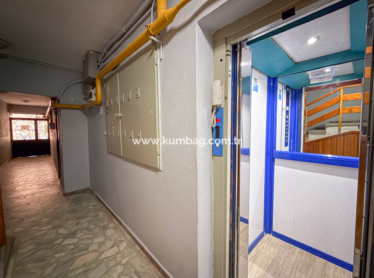 2 1 Wohnung Zum Verkauf Mit Aufzug In Der Muratli Strasse