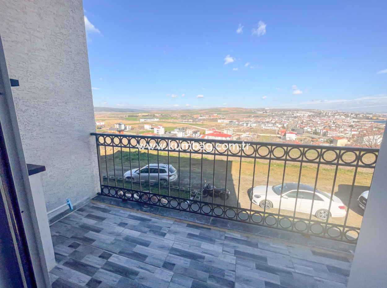 2 1 Wohnung Zum Verkauf Mit Vollem Meerblick Auf Dem Kumbağ-Hügel