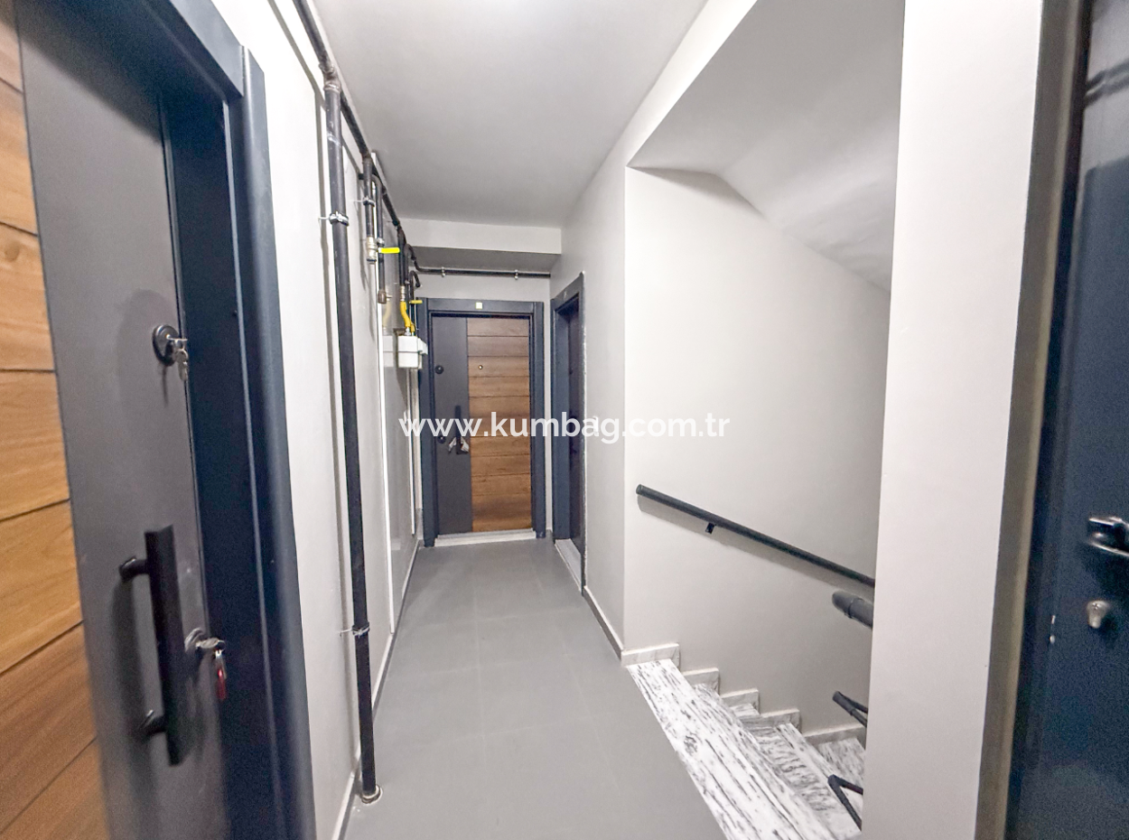 Luxus 1 1 Wohnung Zu Vermieten In Der Nähe Des Meeres In Einem Komplex Mit Kumbağ Pool