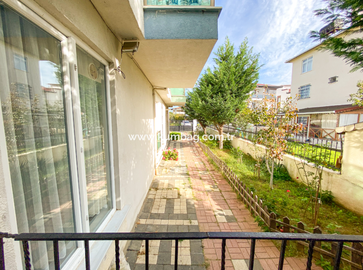 Iskanli Bahçe Etage 1 1 Wohnung Auf Der Meerseite Der Strasse In Kumbağ