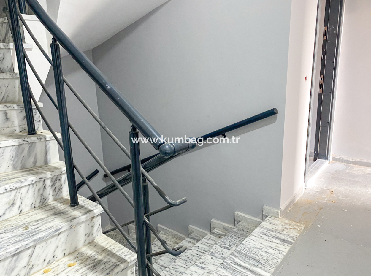 Luxus 2 1 Wohnungen Zum Verkauf In Kumbag Sea Side Komplex Mit Pool