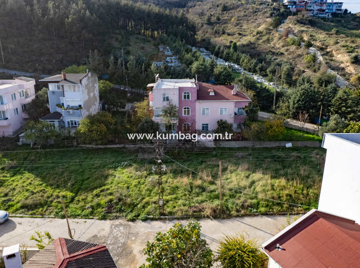 185 M² Zoniertes Grundstück Zum Verkauf An Einer Angemessenen Lage Und Bereit Zum Bau In Kumbağ