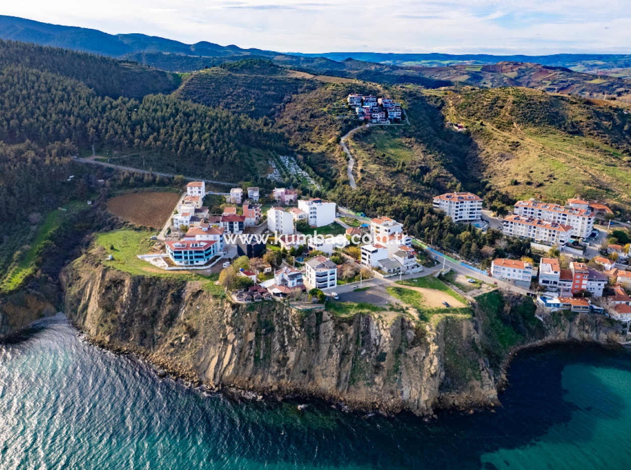 185 M² Zoniertes Grundstück Zum Verkauf An Einer Angemessenen Lage Und Bereit Zum Bau In Kumbağ