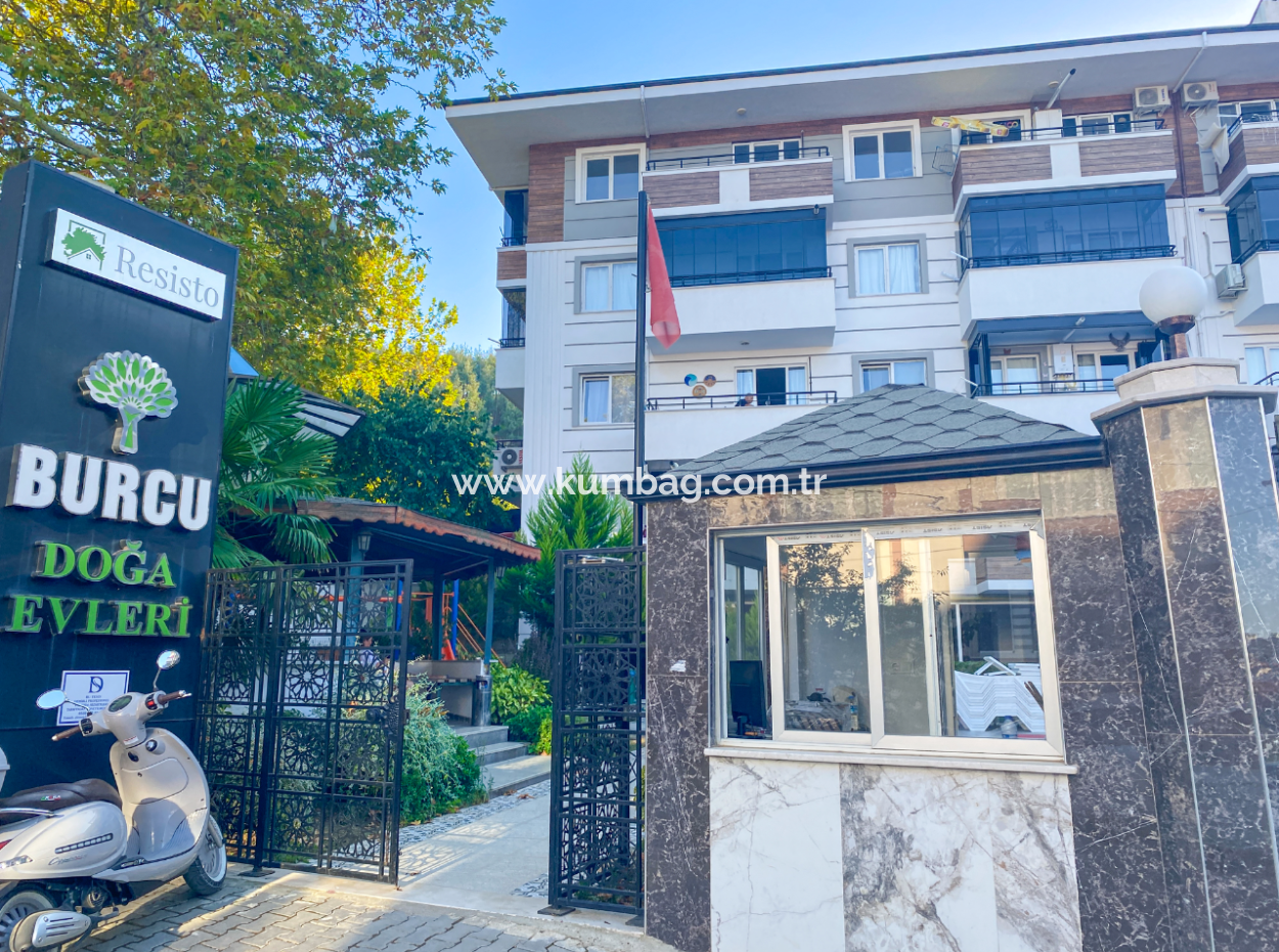 11-Wohnung Zum Verkauf Mit Belegung Auf Einem Zentral Gelegenen Gelände Mit Pool In Kumbağ