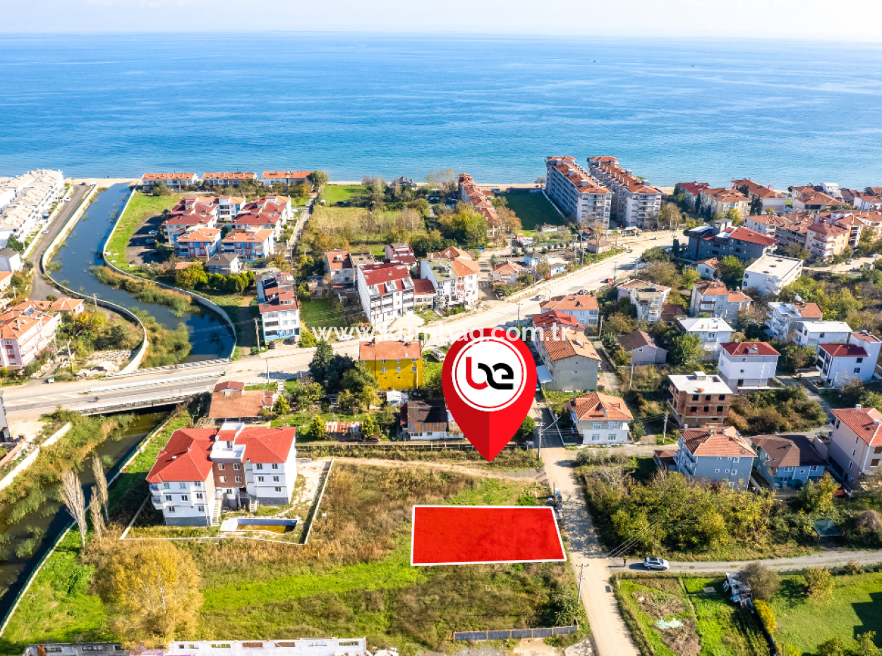 4-Stöckiges Wohngrundstück Zum Verkauf In Kumbağ