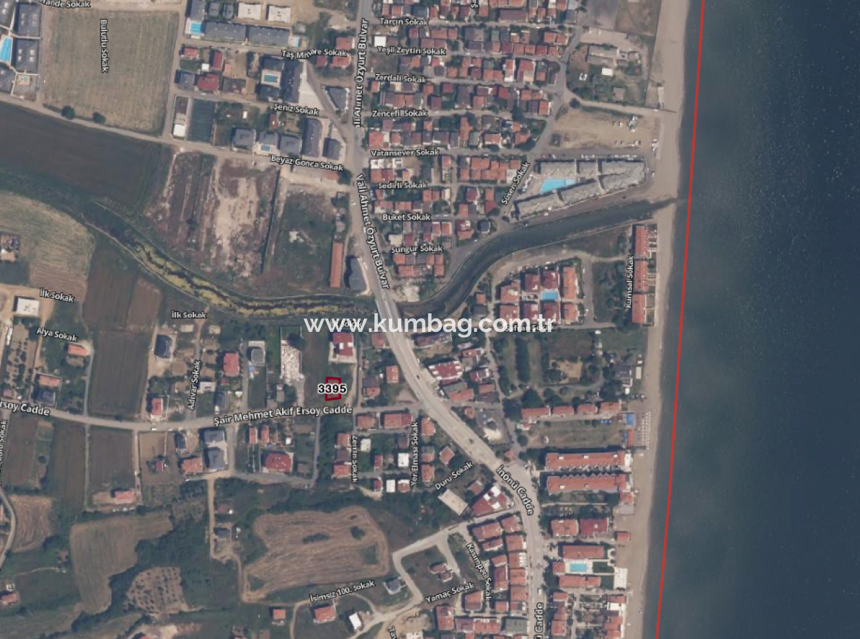 4-Stöckiges Wohngrundstück Zum Verkauf In Kumbağ