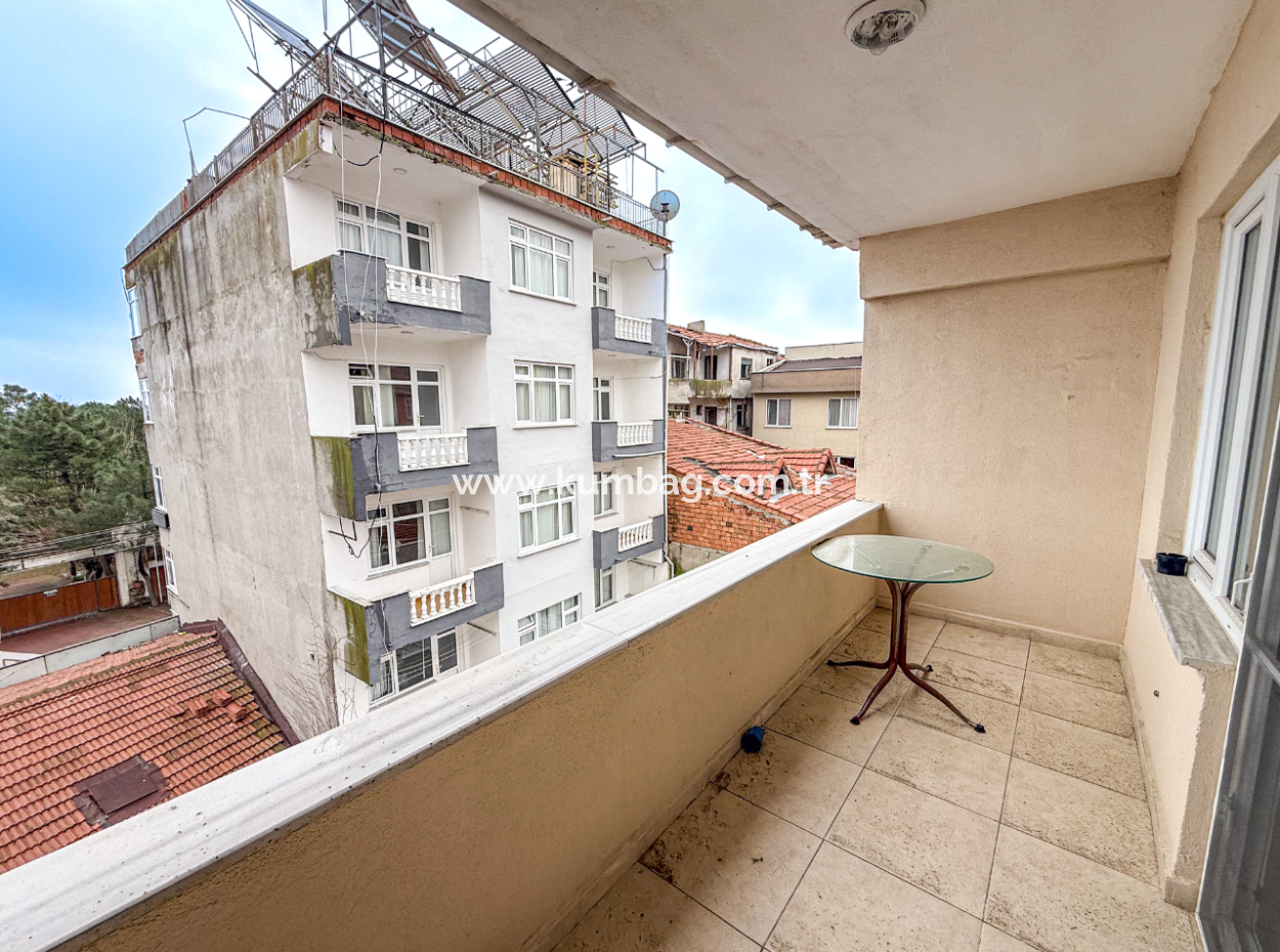 3 1 Duplex Zum Verkauf Mit Terrasse Und Doppelbalkon Im Zentrum Von Kumbağ