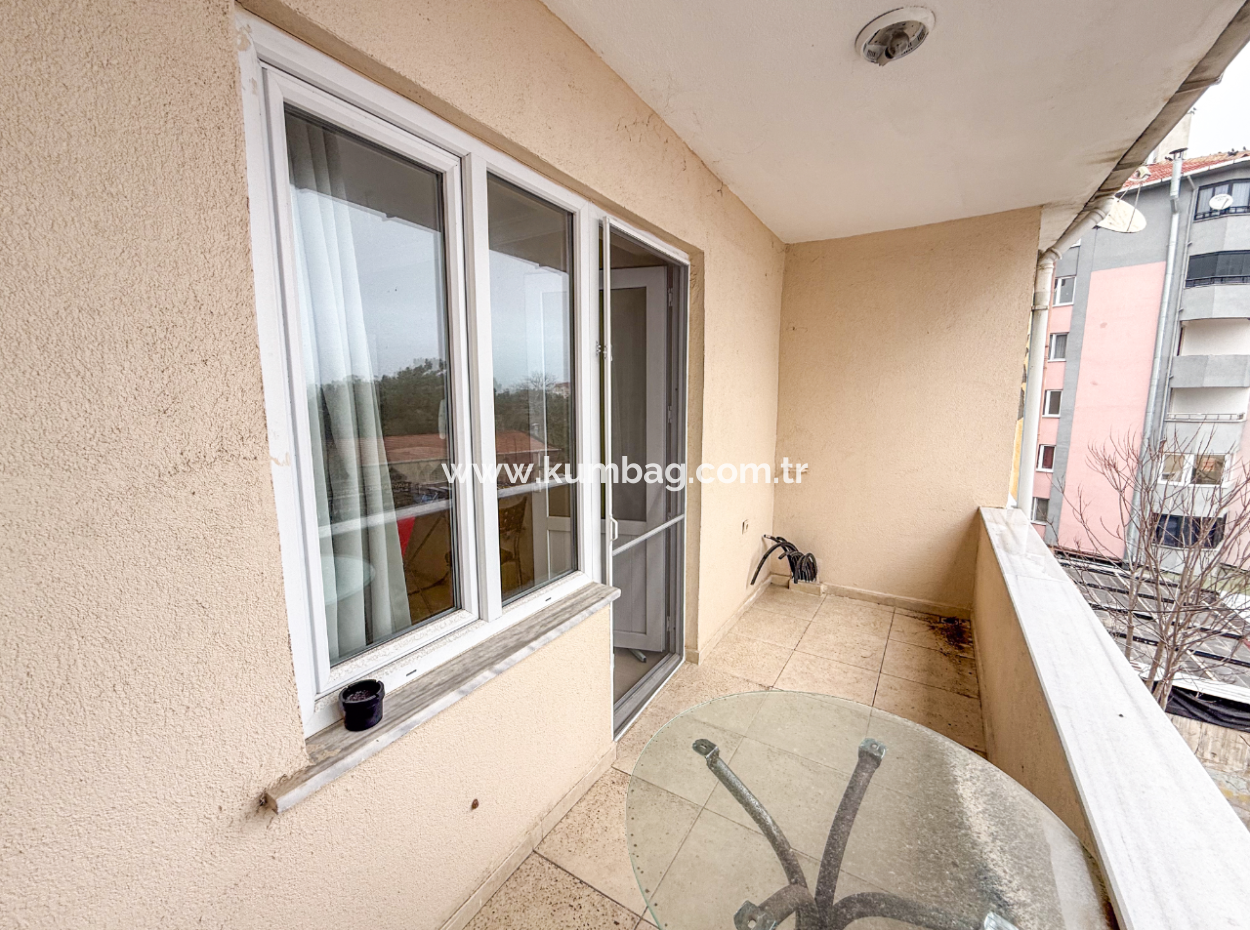 3 1 Duplex Zum Verkauf Mit Terrasse Und Doppelbalkon Im Zentrum Von Kumbağ