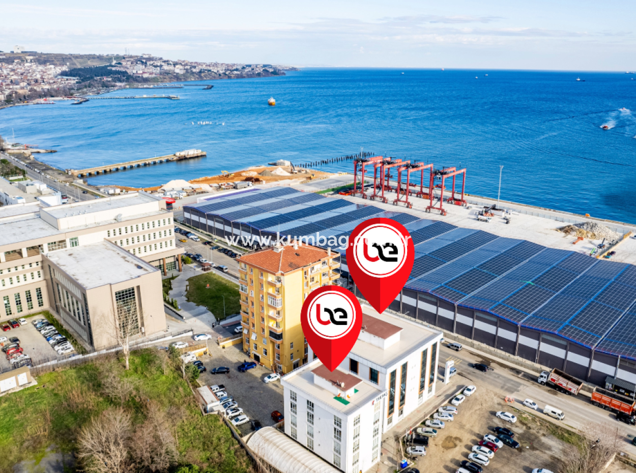 100.Year Sub-Road Street Sea View Complete Rental Plaza