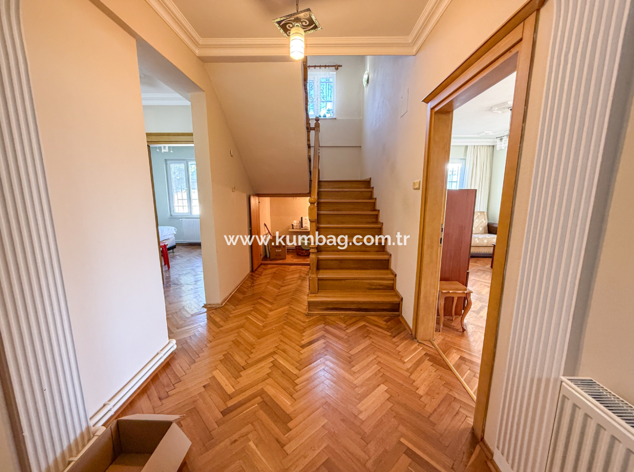 Trplex 7 1 Villa Zum Verkauf Auf 740 M² Grundstück In Kumbağ