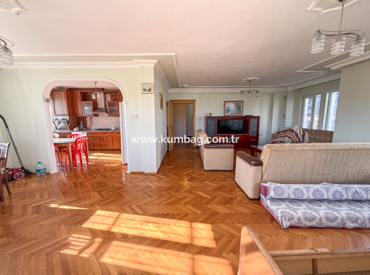 Trplex 7 1 Villa Zum Verkauf Auf 740 M² Grundstück In Kumbağ