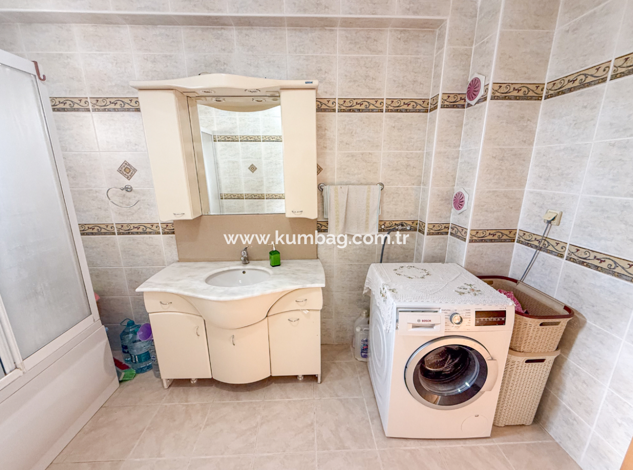 Trplex 7 1 Villa Zum Verkauf Auf 740 M² Grundstück In Kumbağ