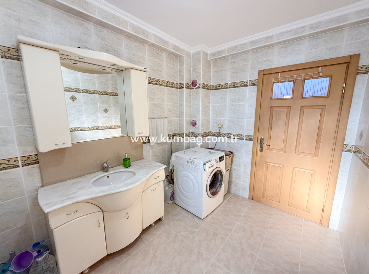 Trplex 7 1 Villa Zum Verkauf Auf 740 M² Grundstück In Kumbağ